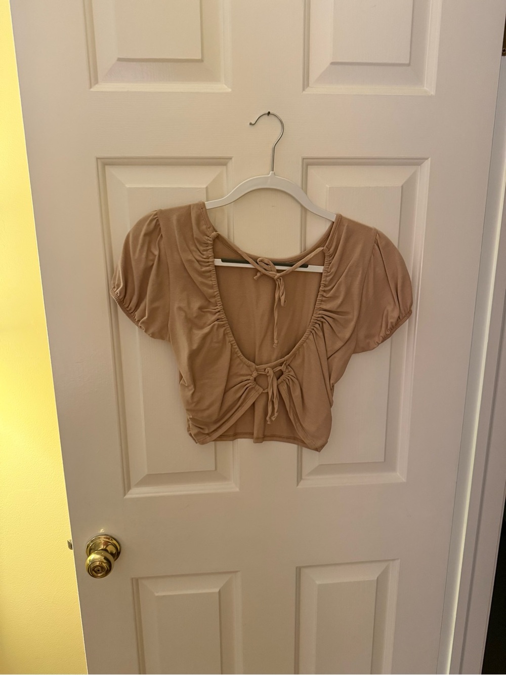 NWOT Open Back Top - Picture 2 of 3